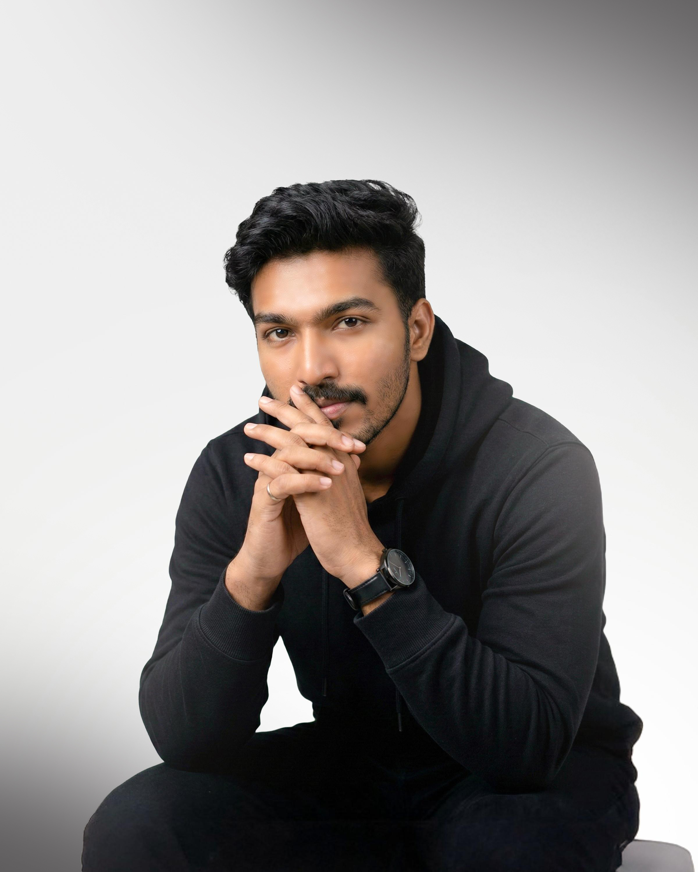 Muhammed Riswanudeen Creative Designer